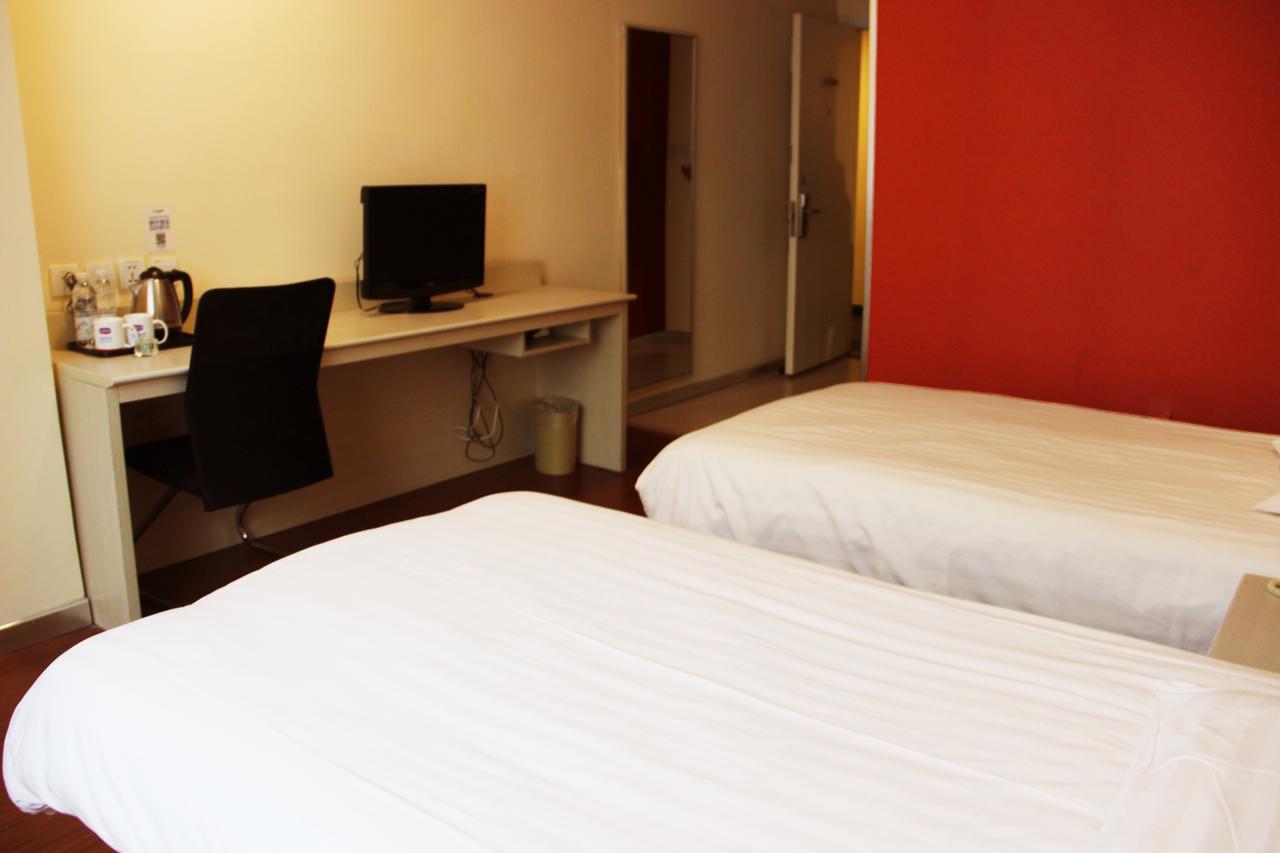 Hanting Express Nantong Sports Convention And Exhibition Center Quarto foto